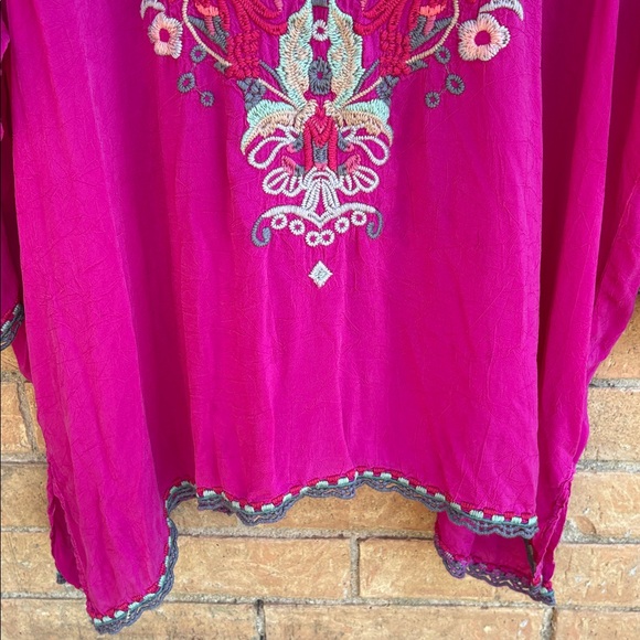 Johnny Was Magenta Embroidered Blouse - Picture 7 of 9